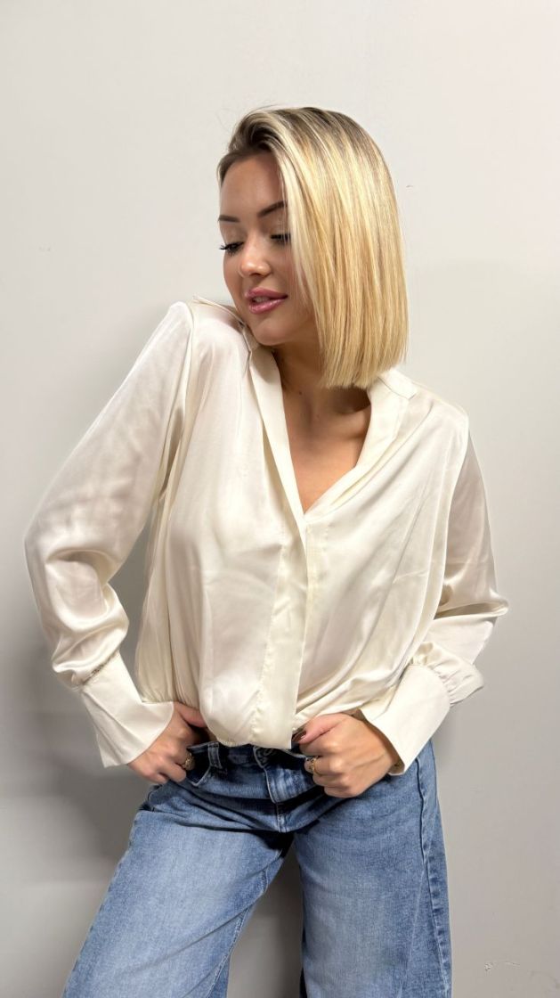 Musso off white