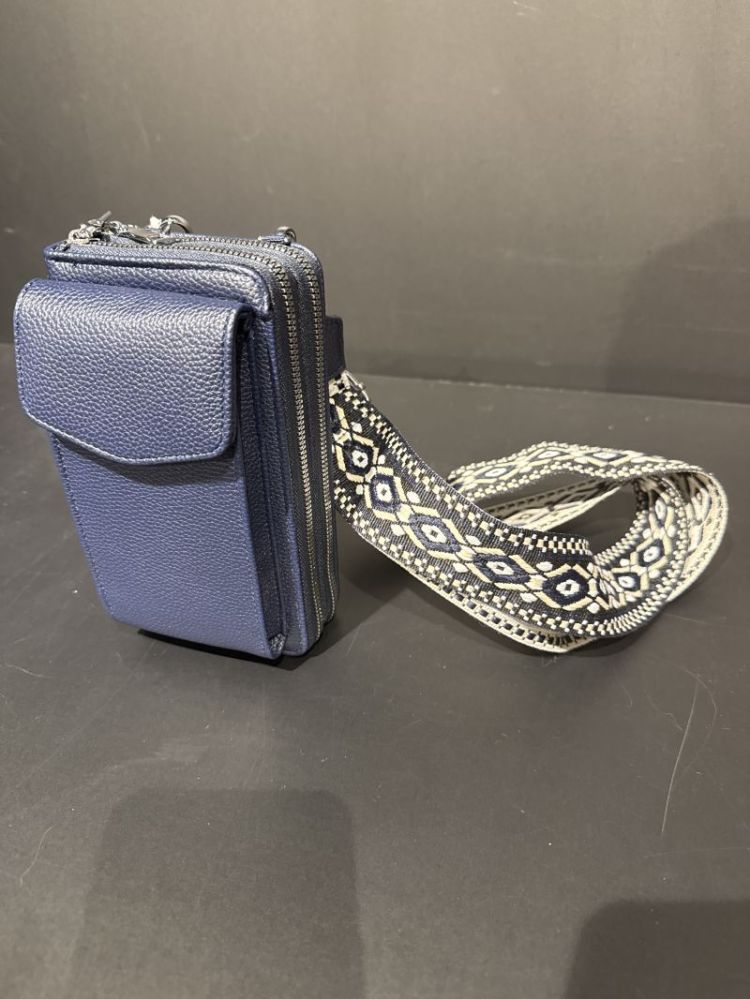 1093S25023 blauw