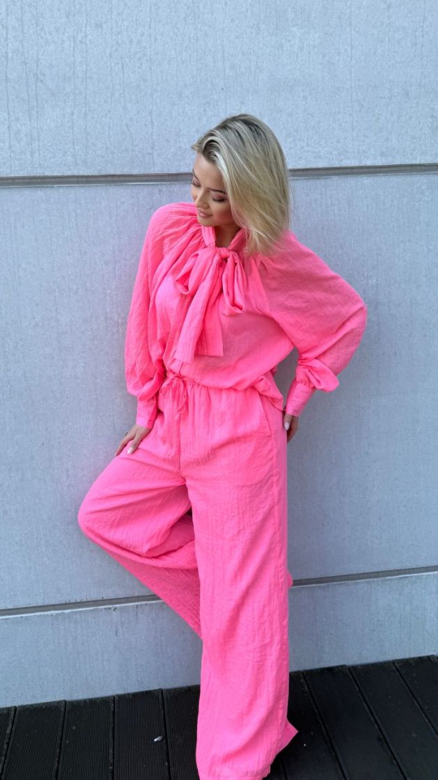 TR1765 fuchsia
