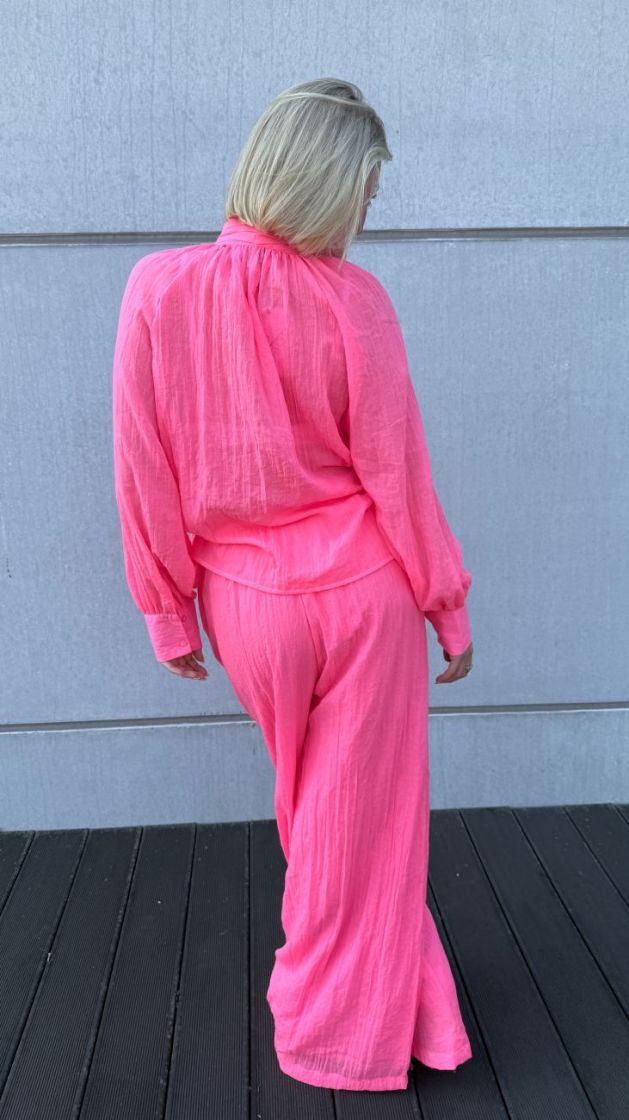 TR1765 fuchsia