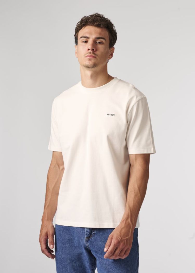 BTS505 off-white 102